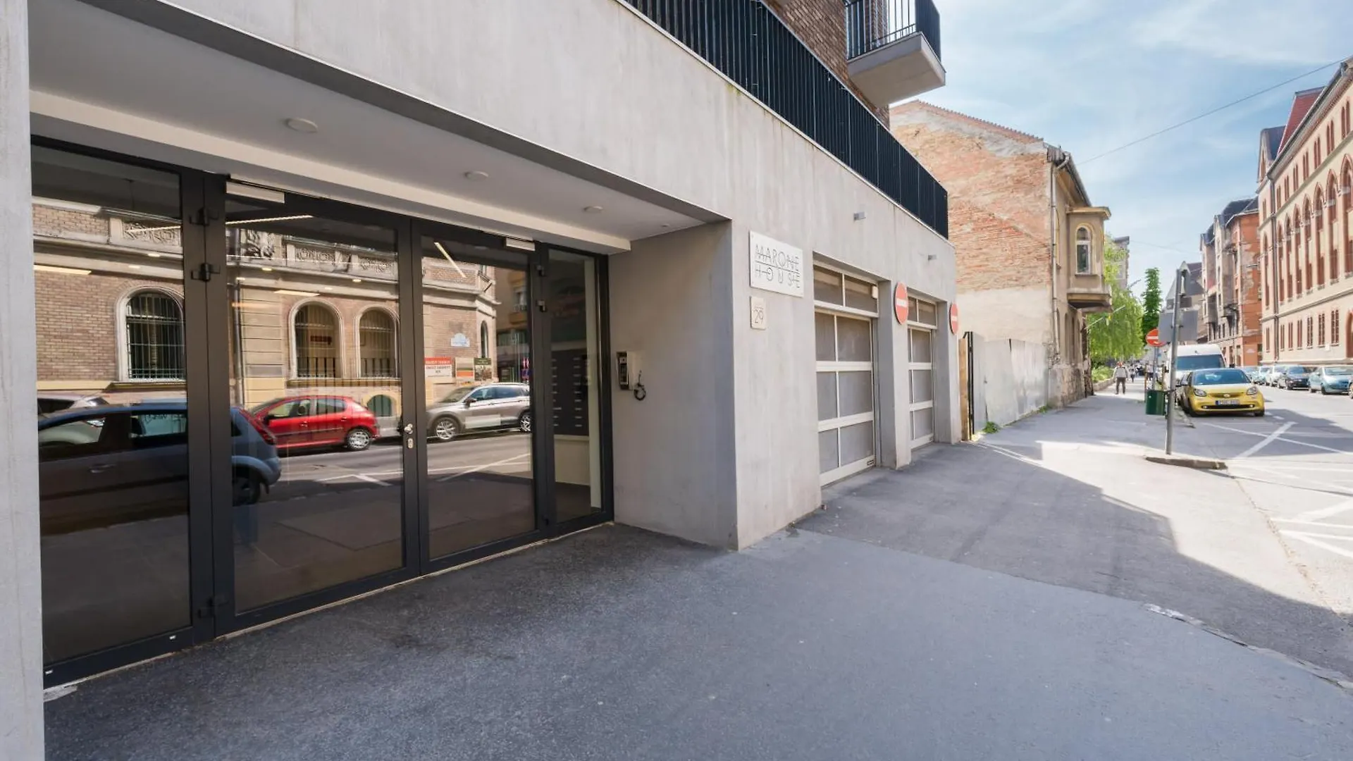New Blue Danube Apartment With Balcony And Parking Βουδαπέστη 0*,  Ουγγαρία
